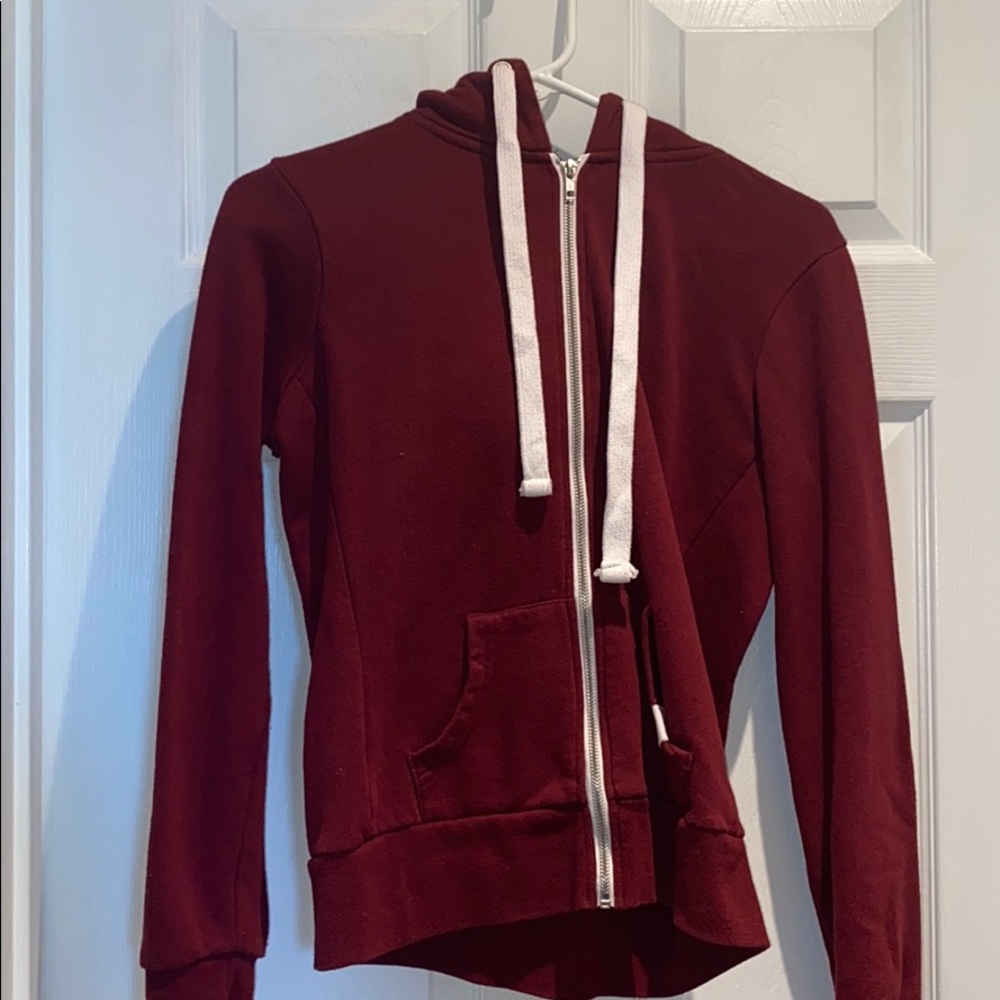 maroon sweatshirt